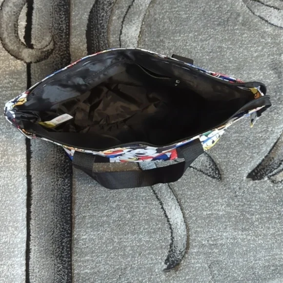 Disney Mickey and Friends Tote Bag Brand New - Picture 7 of 16